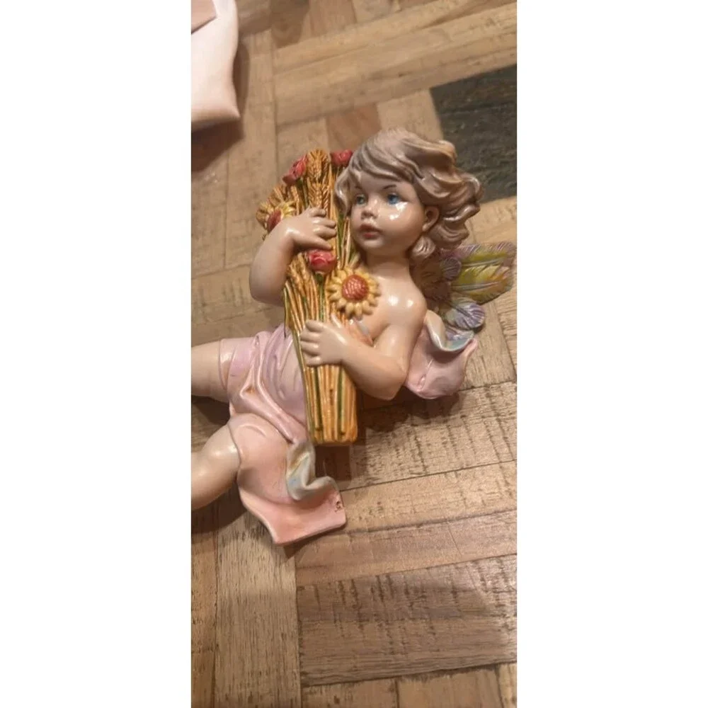🌻Vtg Fontanini Depose Italy cherub/angel figurine, part of the “Four Seasons" - Picture 3 of 3